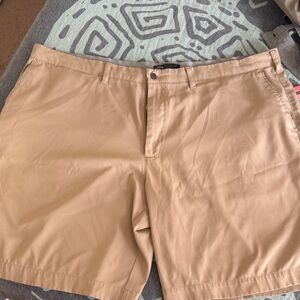 Callaway Men's Flat Front Tan Shorts